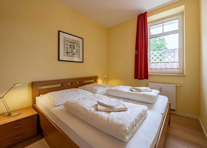 Altmann - 4 Bergfrieden فيلة *