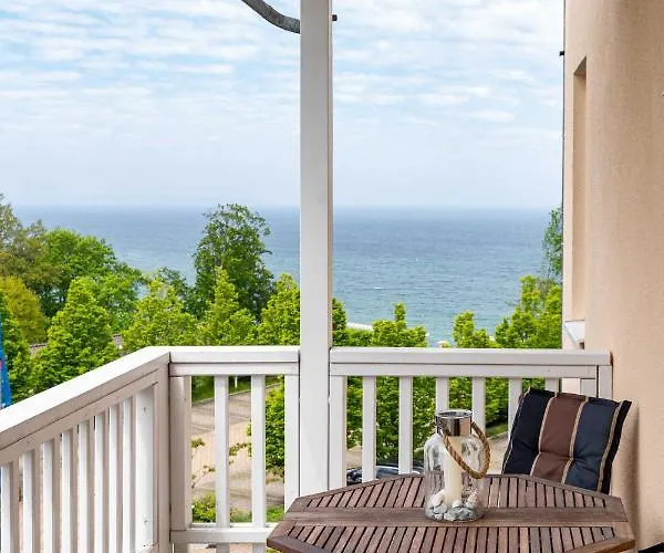 فيلة Altmann - 4 Bergfrieden *