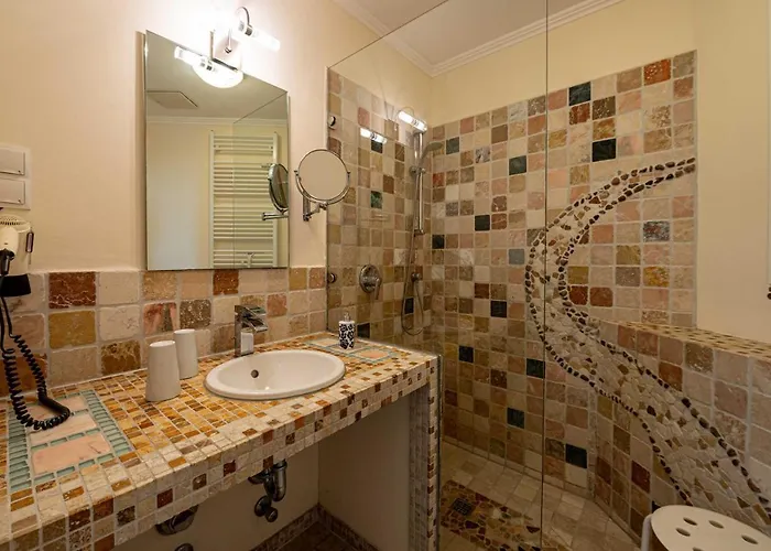 Altmann - 4 Bergfrieden فيلة *