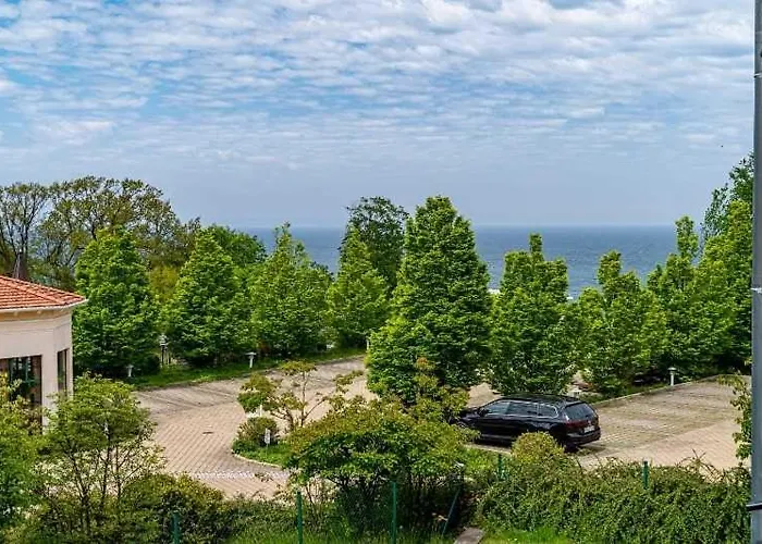 Altmann - 4 Bergfrieden * غورين