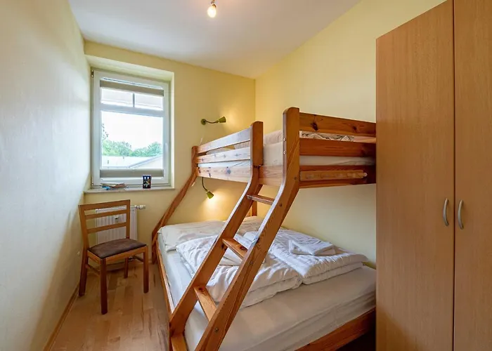 Altmann - 4 Bergfrieden فيلة *